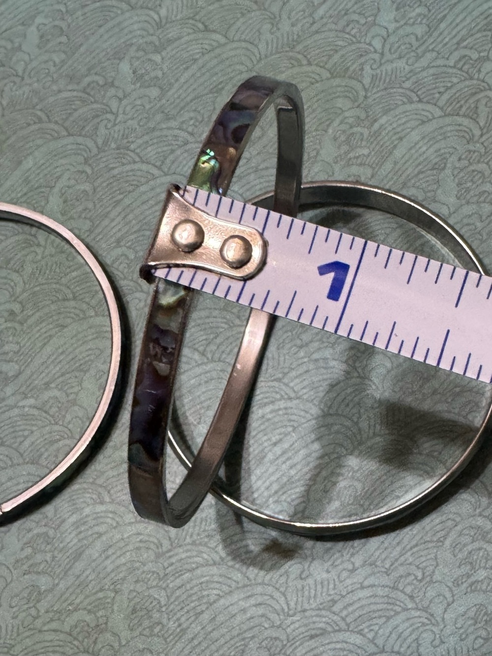 ABALONE BANGLE BRACELETS - Picture 3 of 12